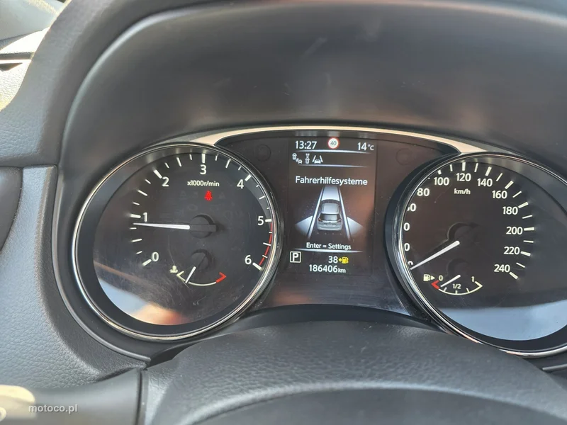 Nissan X-Trail 11