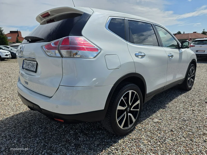 Nissan X-Trail 25