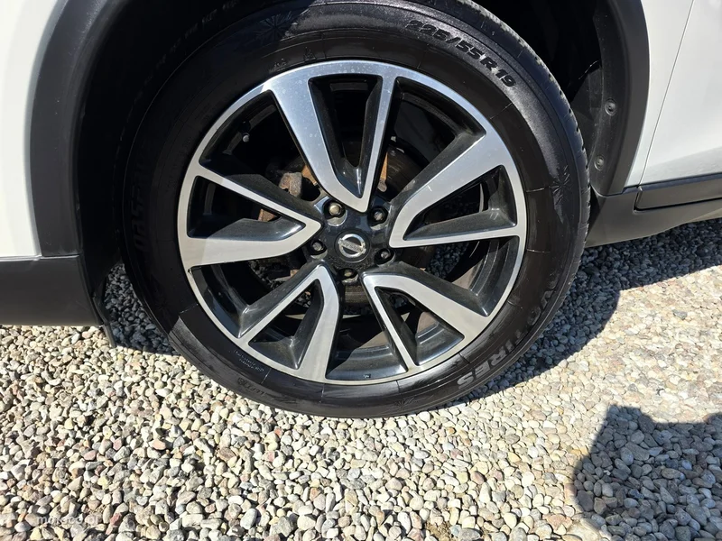 Nissan X-Trail 7