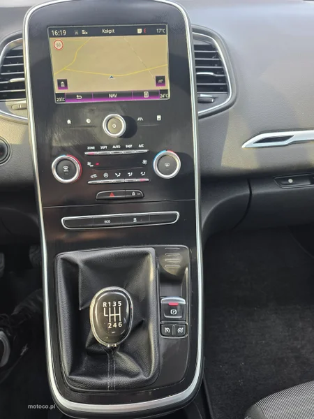 Renault Scenic IV 2