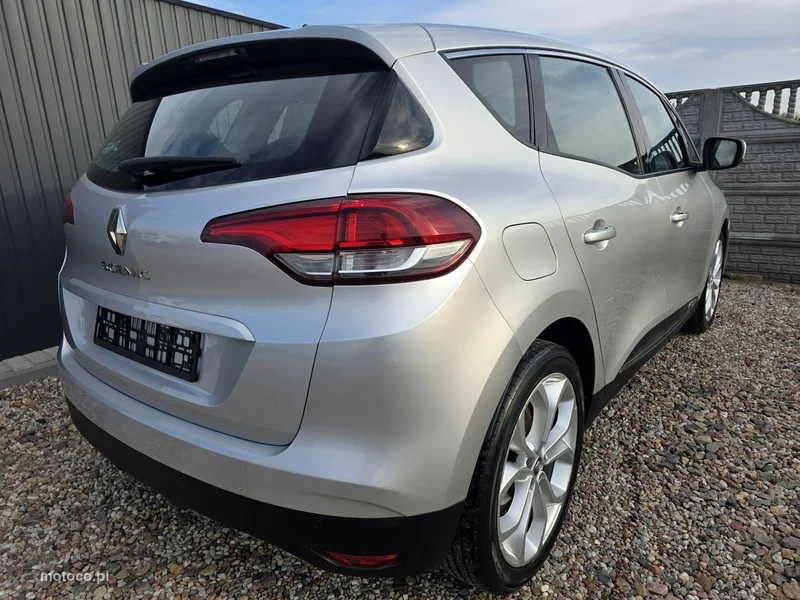 Renault Scenic IV 17