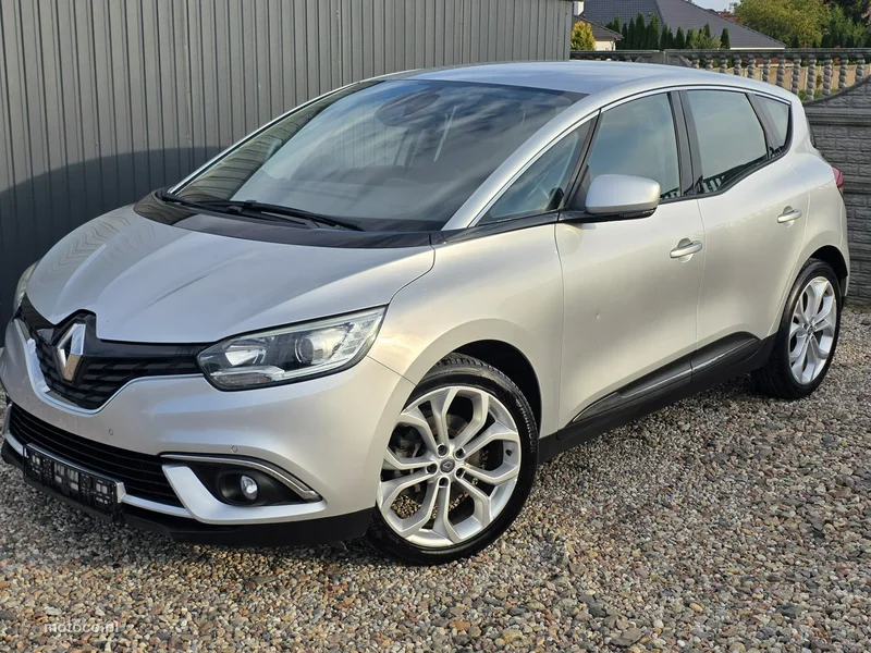 Renault Scenic IV 19