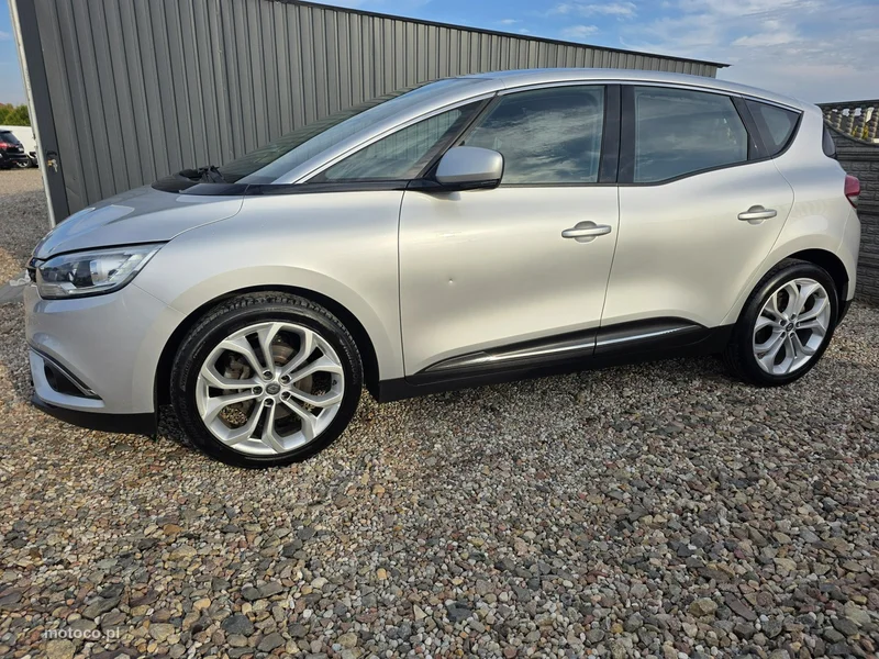 Renault Scenic IV 7