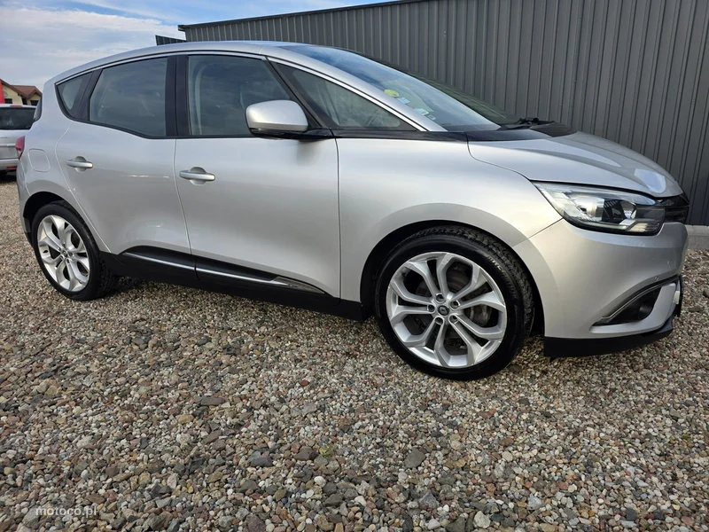 Renault Scenic IV 10