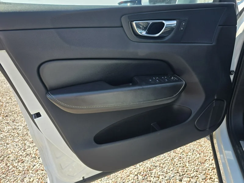 Volvo XC 60 17