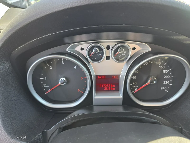 Ford Kuga I 14