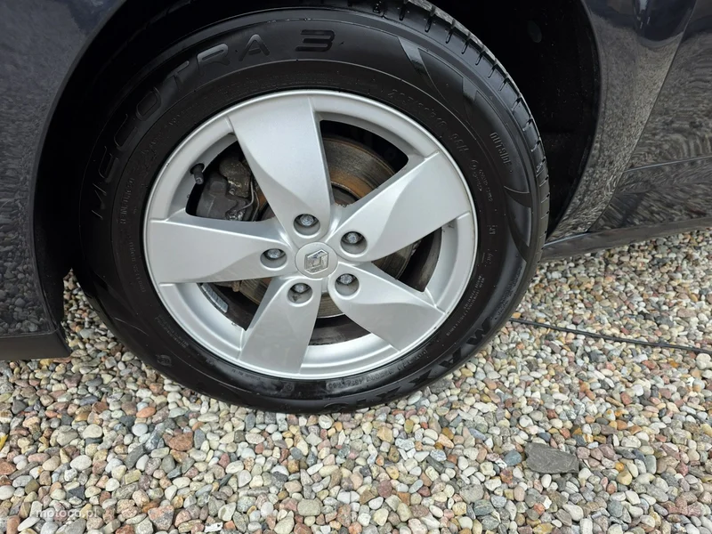 Renault Scenic III 32