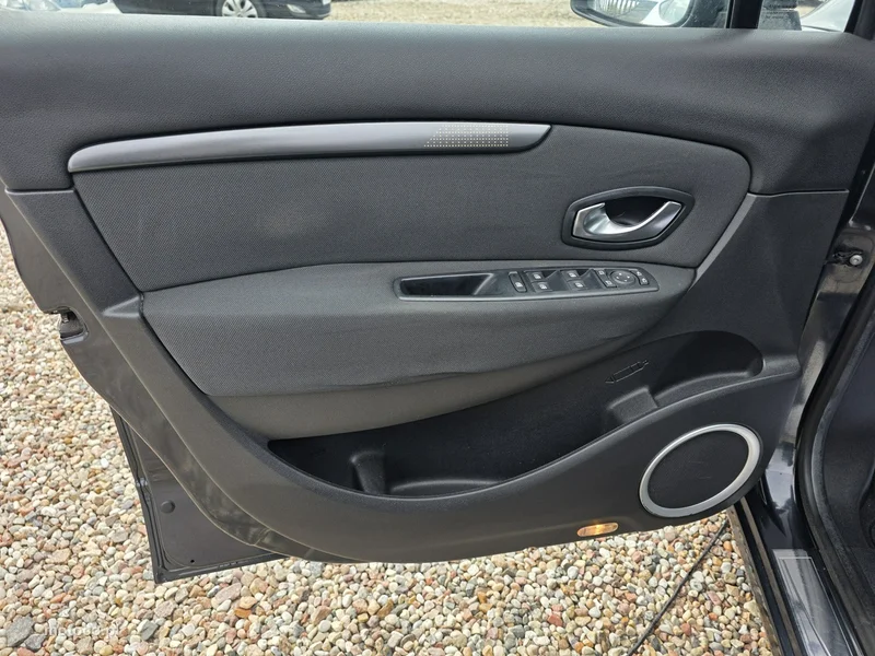 Renault Scenic III 44