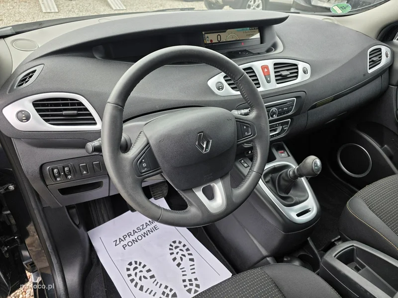 Renault Scenic III 9
