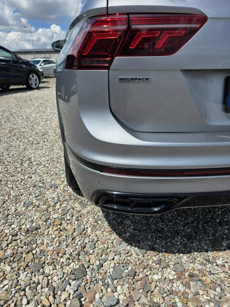 Volkswagen Tiguan Allspace AD 12