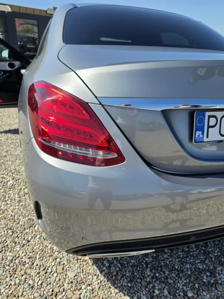 Mercedes-Benz Klasa C W205 C 200 34