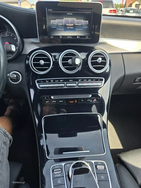 Mercedes-Benz Klasa C W205 C 200 8