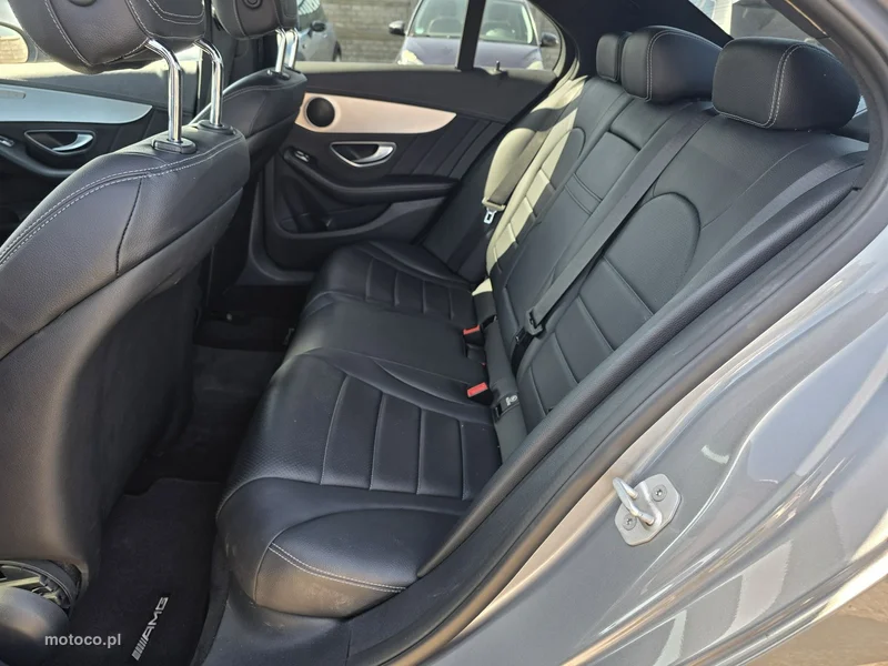 Mercedes-Benz Klasa C W205 C 200 10
