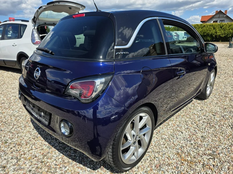 Opel Adam 12