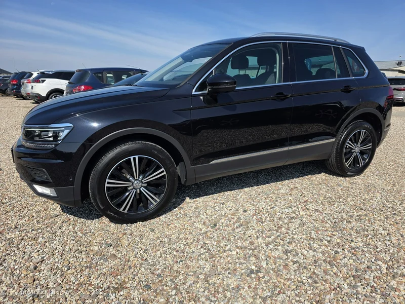 Volkswagen Tiguan AD 23