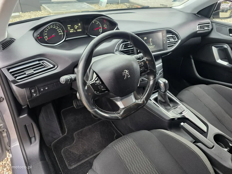 Peugeot 308 SW 11