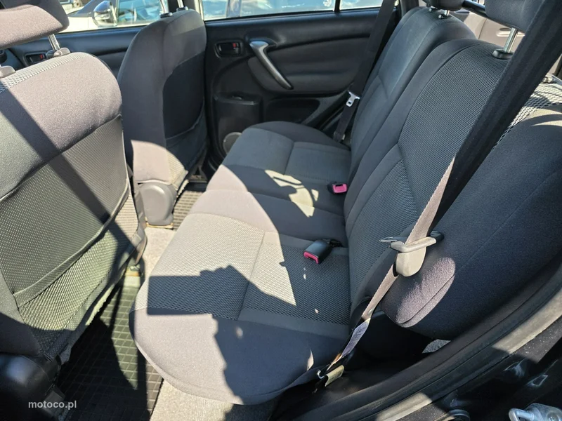 Toyota RAV 4 XA30 11