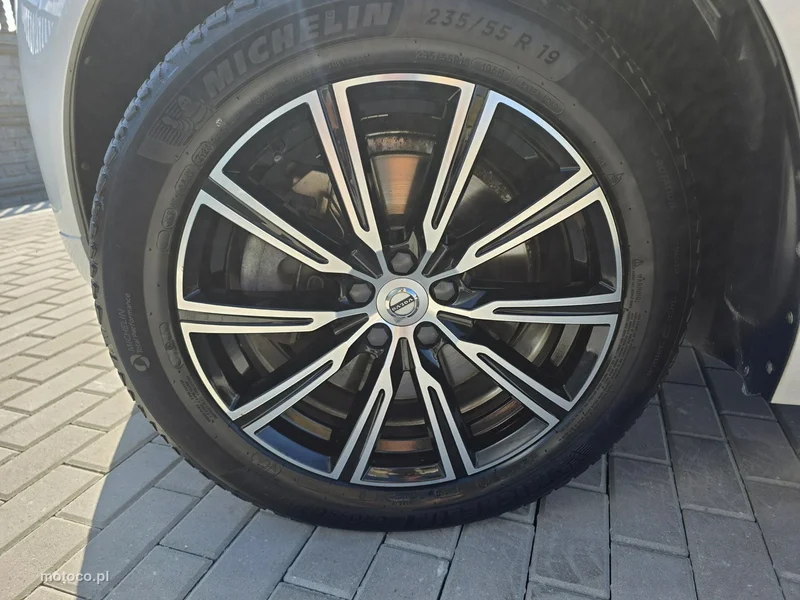 Volvo XC 60 22