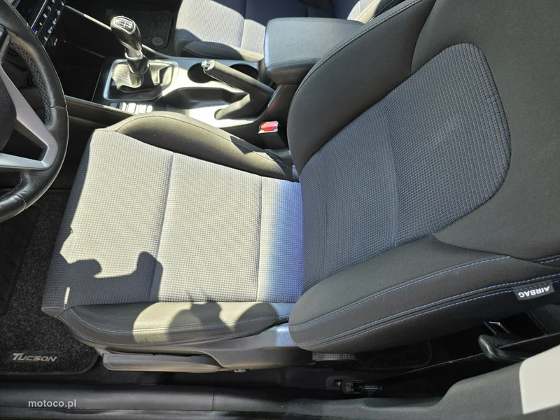 Hyundai TUCSON 12