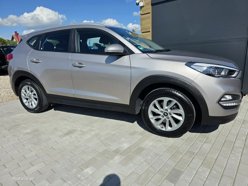 Hyundai TUCSON 16