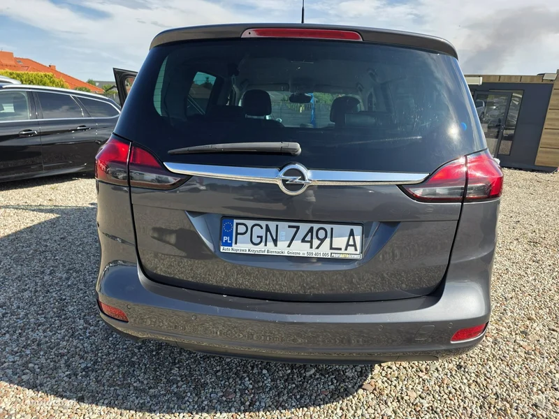 Opel Zafira C Tourer 20