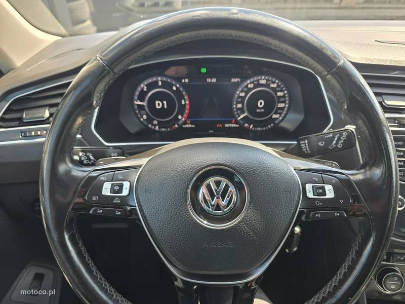 Volkswagen Tiguan AD 17