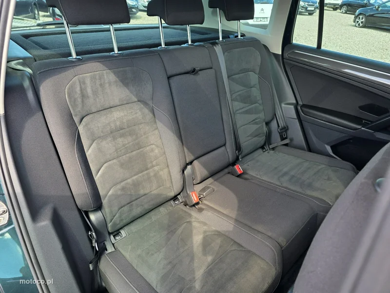 Volkswagen Tiguan AD 28