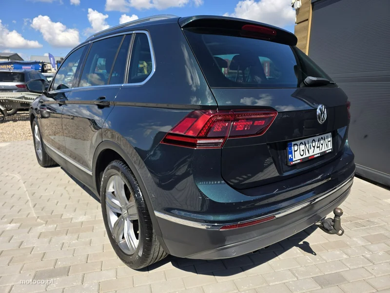 Volkswagen Tiguan AD 10