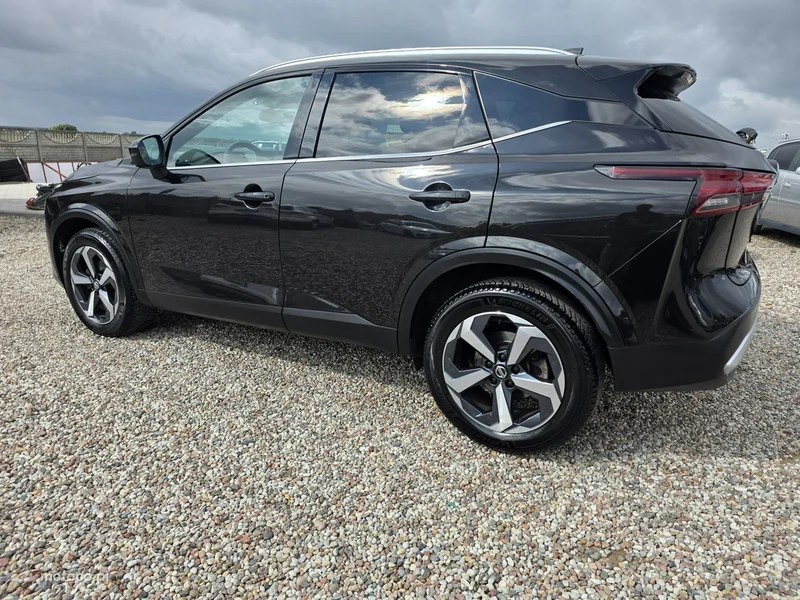 Nissan Qashqai 10