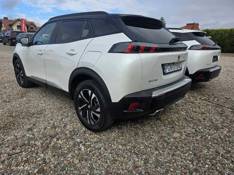 Peugeot 2008 5
