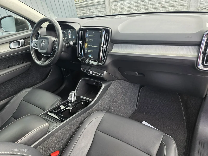 Volvo XC 40 26