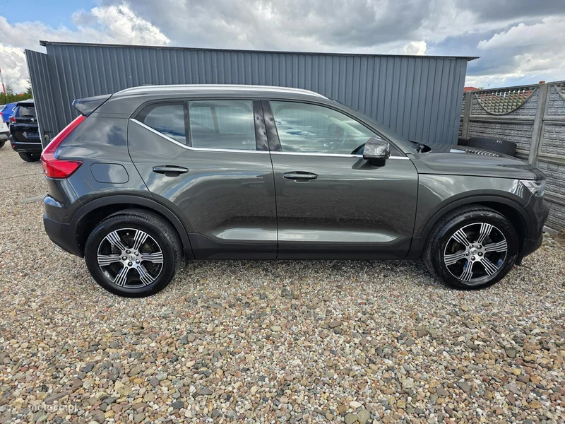 Volvo XC 40 33