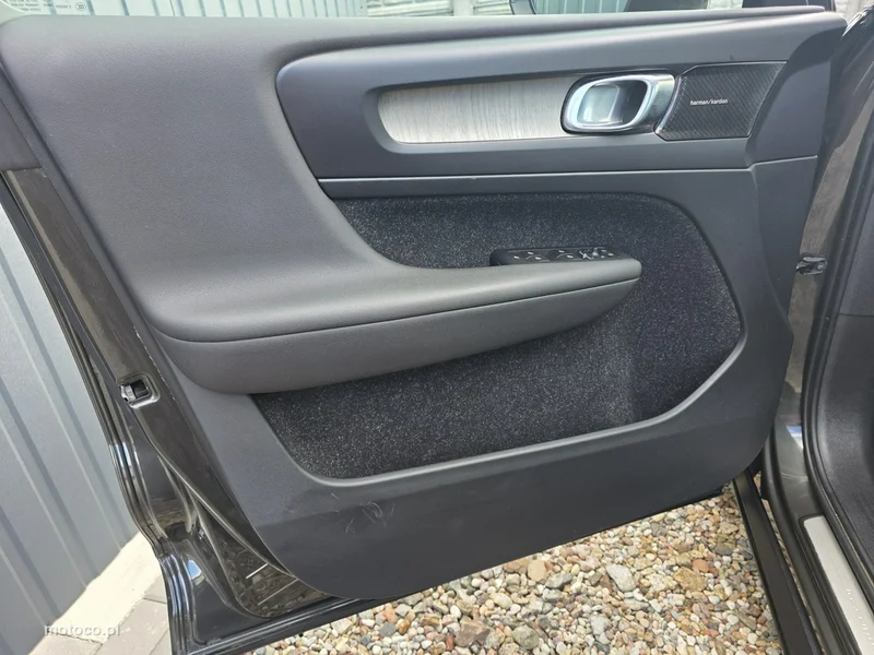 Volvo XC 40 36