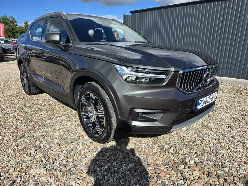 Volvo XC 40 48