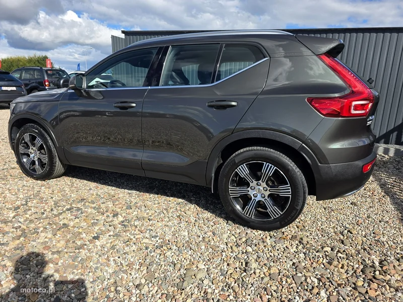 Volvo XC 40 8