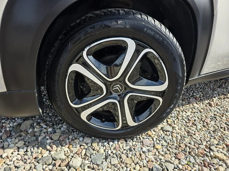 Citroen C3 Aircross 9