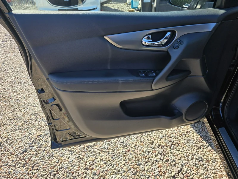 Nissan Qashqai 16