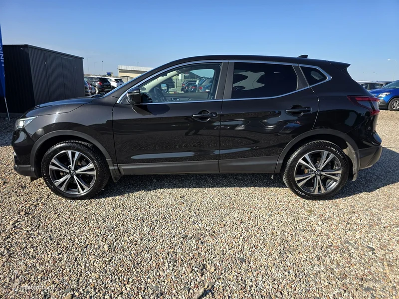 Nissan Qashqai 9