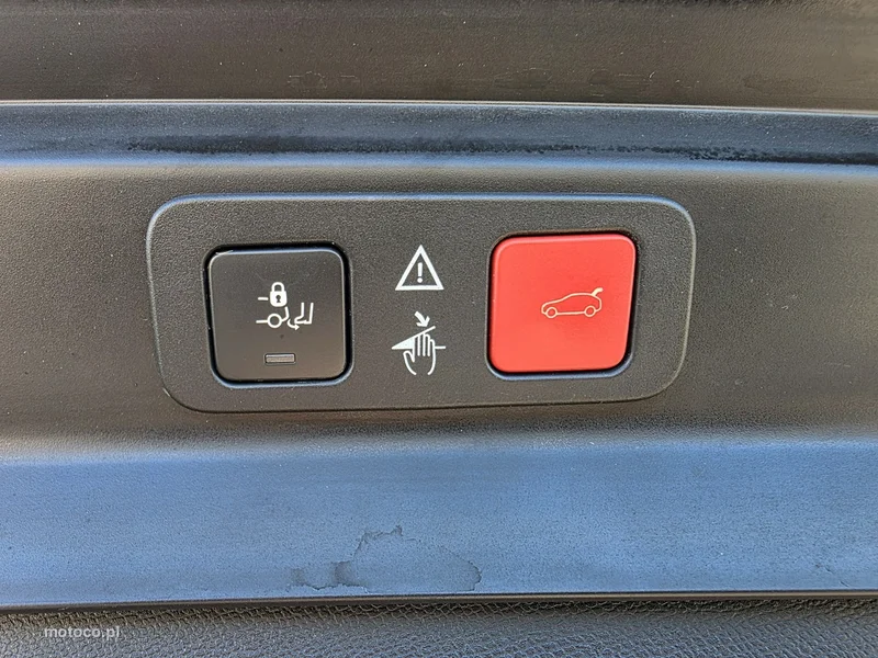 Peugeot 5008 23