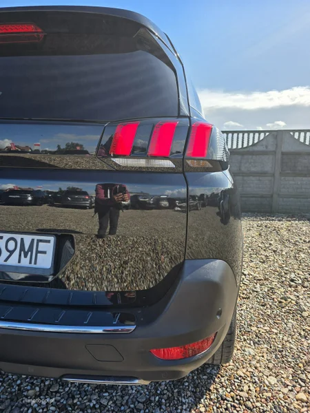 Peugeot 5008 24