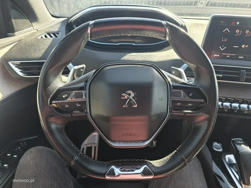 Peugeot 5008 25