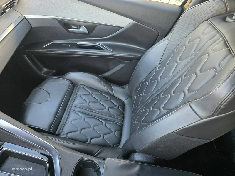 Peugeot 5008 27