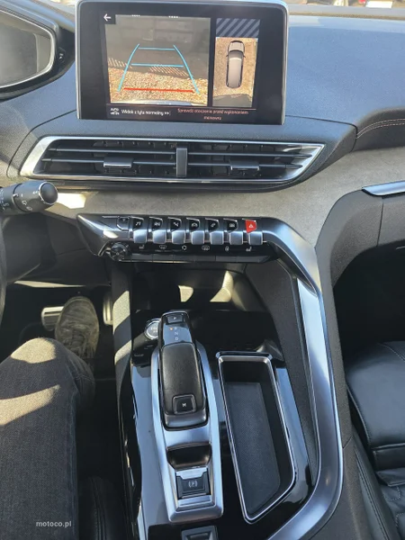 Peugeot 5008 28