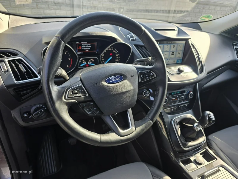 Ford Kuga II 25