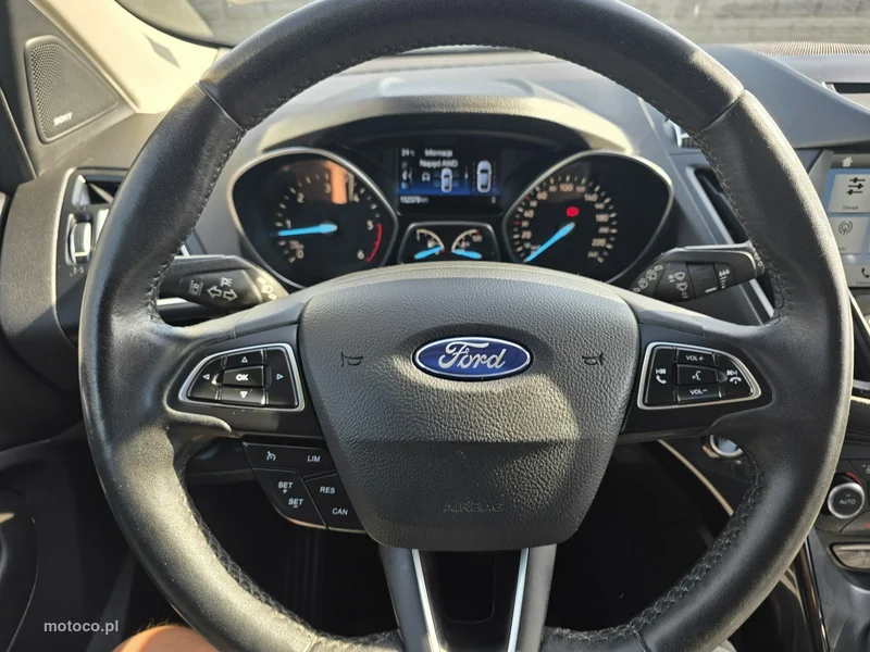Ford Kuga II 27