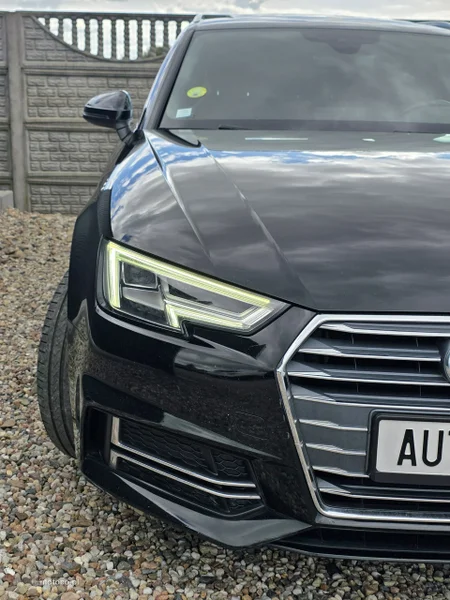 Audi A4 B9 3