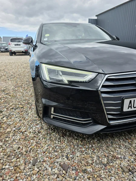 Audi A4 B9 35