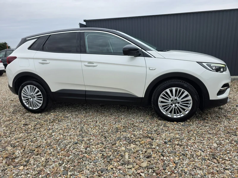 Opel Grandland X 9