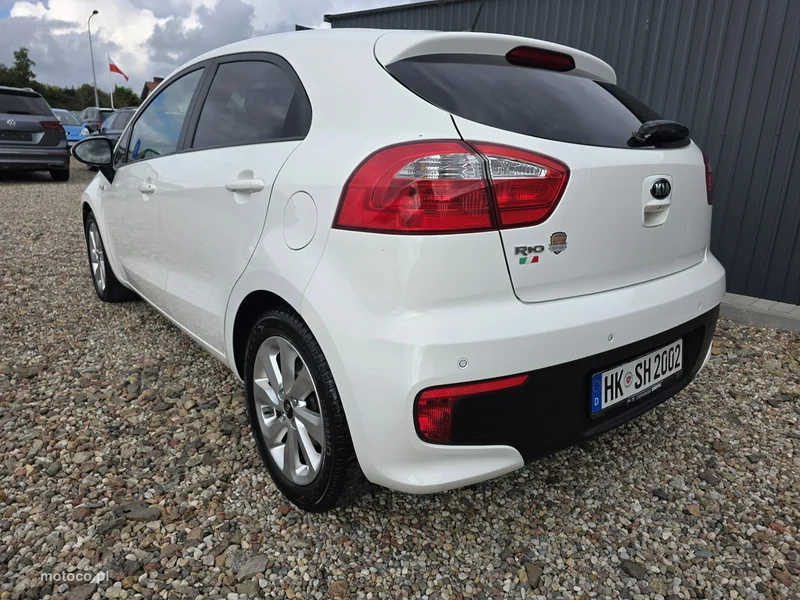 Kia Rio 10