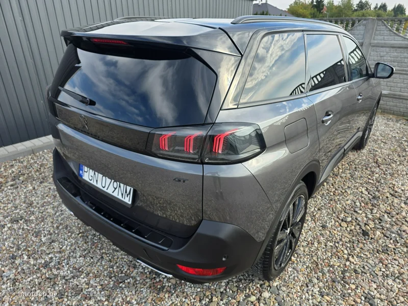 Peugeot 5008 23